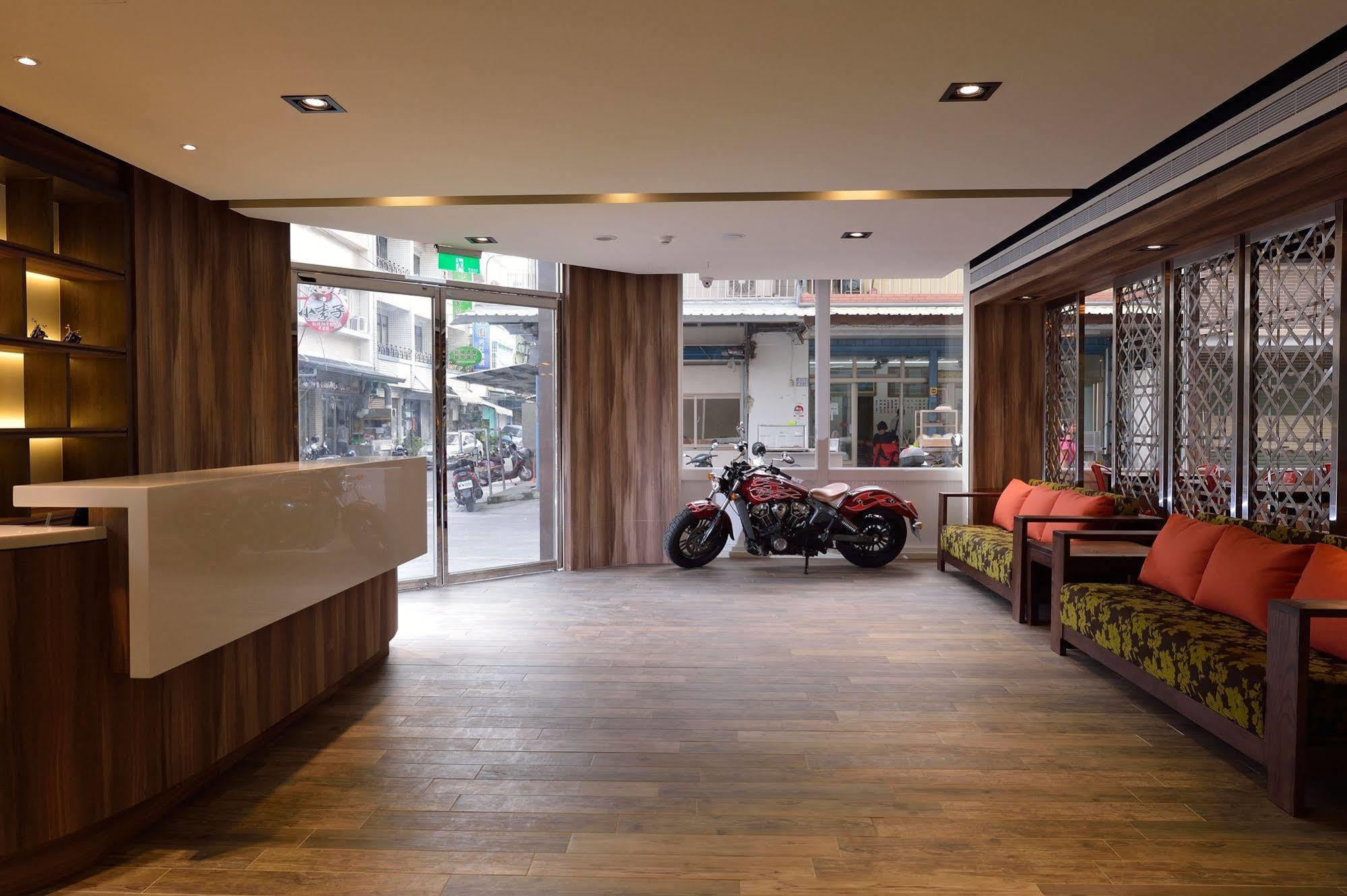 Home Rest Hotel T'ai-tung Zewnętrze zdjęcie